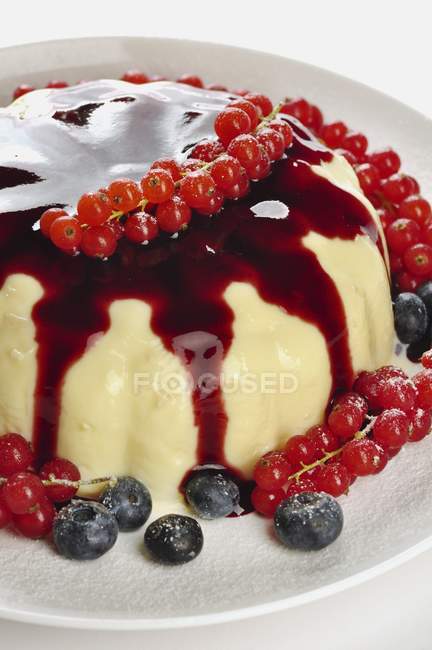 Almond vanilla Pudding — Stock Photo
