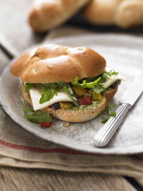 Sandwich filled with peppers — Stock Photo