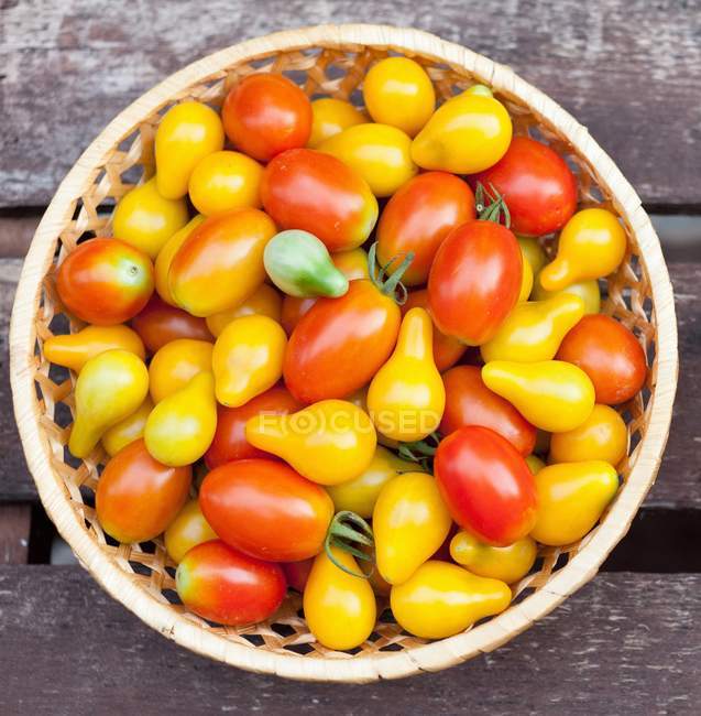 Pear and Grape Tomatoes — Stock Photo