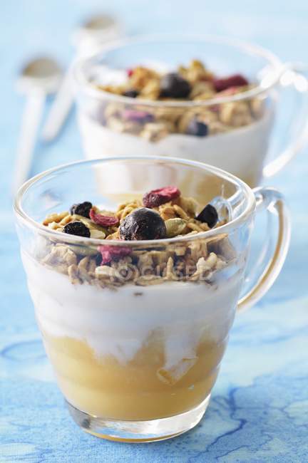 Mela stufata con yogurt — Foto stock