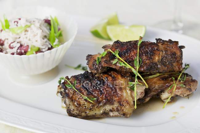 Sticky chicken with rice — Stock Photo