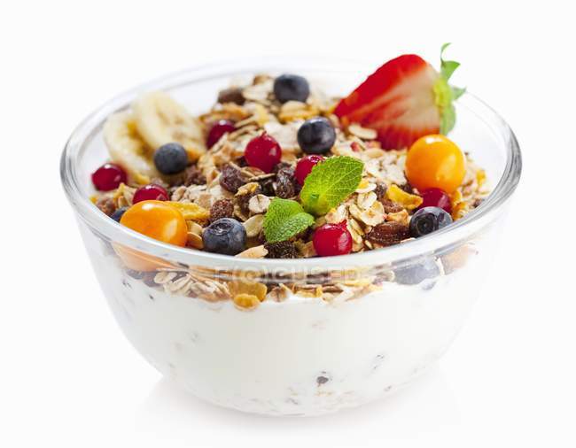 Muesli with yoghurt in bowl — Stock Photo