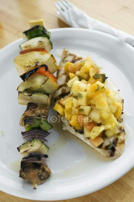 Kebab vegetal grelhado — Fotografia de Stock