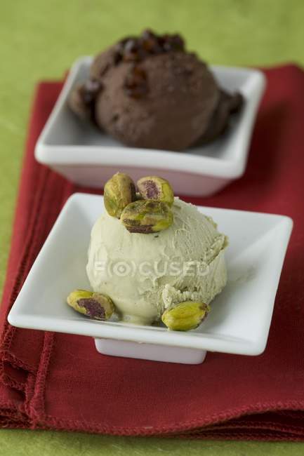 Chocolate and pistachio ice cream — Stock Photo