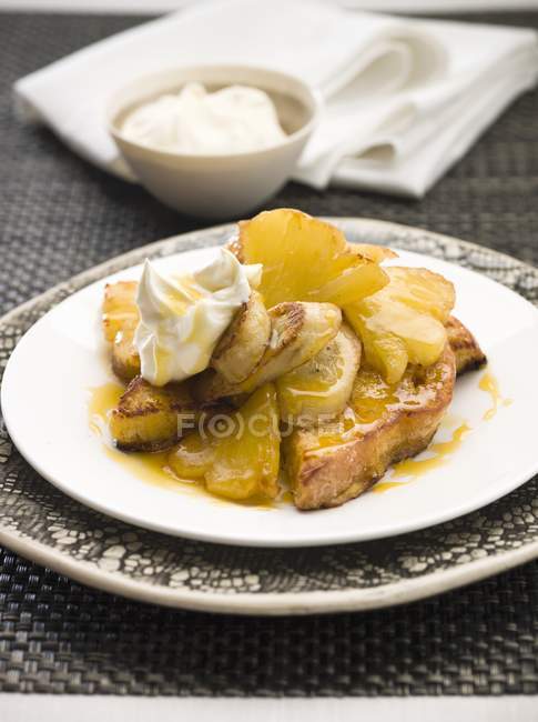 French toast with pineapple — Stock Photo