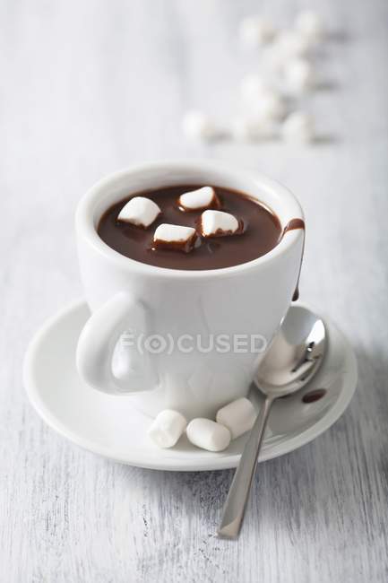 Tasse heiße Schokolade — Stockfoto