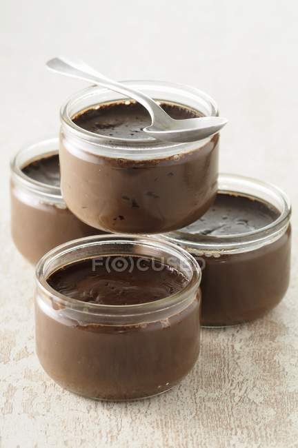 Chocolate Mousse in glass ramekins — Stock Photo