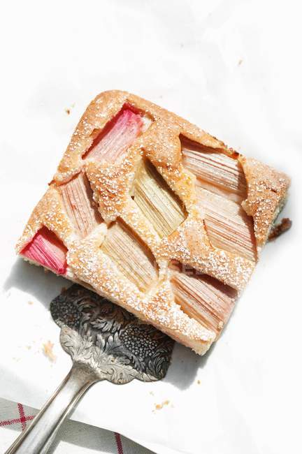 Gâteau au pain de rhubarbe — Photo de stock