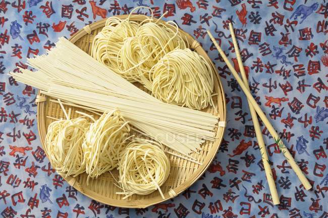 Assorted Asian rice noodles — Stock Photo