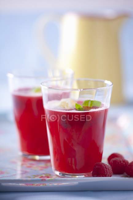 Raspberry jelly in glasses — Stock Photo