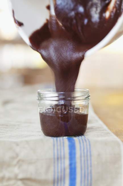 Tartinade chocolat et noisettes — Photo de stock