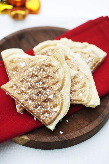 Cinnamon waffles with powdered sugar — Stock Photo