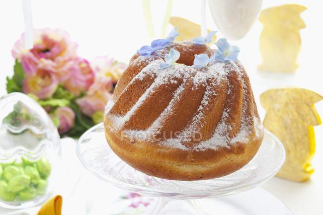 Easter cake on table — Stock Photo