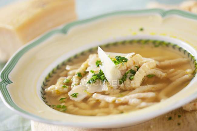 Zuppa di pasta Passatelli — Foto stock