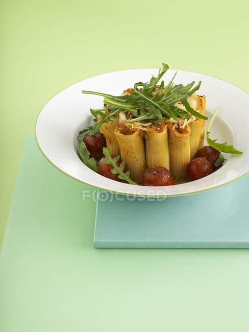 Stuffed rigatoni pasta — Stock Photo