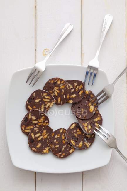 Salami au chocolat tranché — Photo de stock