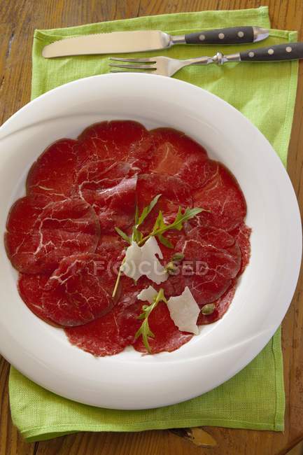 Carpaccio of beef with capers — Stock Photo