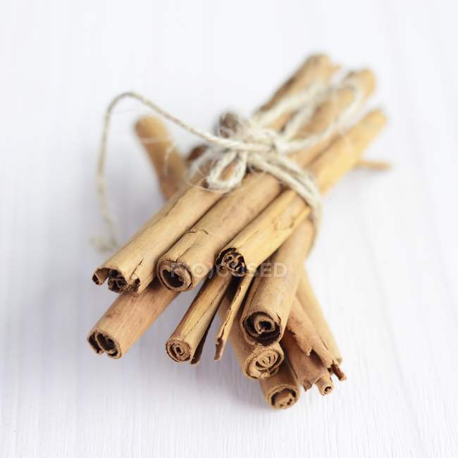 Bunch of cinnamon sticks — Stock Photo