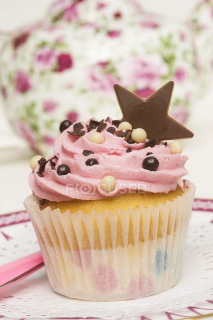 Cupcake decorado com estrela — Fotografia de Stock