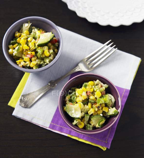 Bowls of Grilled Corn Salad — Stock Photo