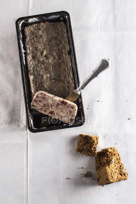 Chicken pate with seedy bread — Stock Photo