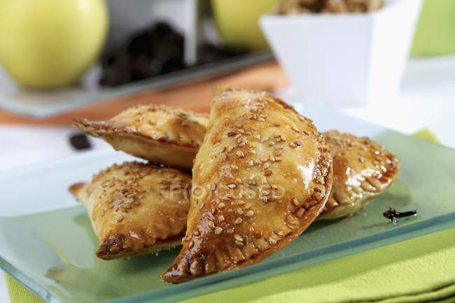 Nuts and honey pasties — Stock Photo