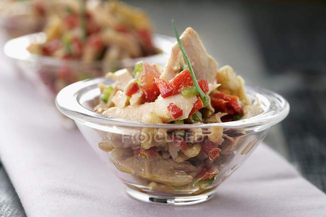 Tuna salad with vegetables — Stock Photo