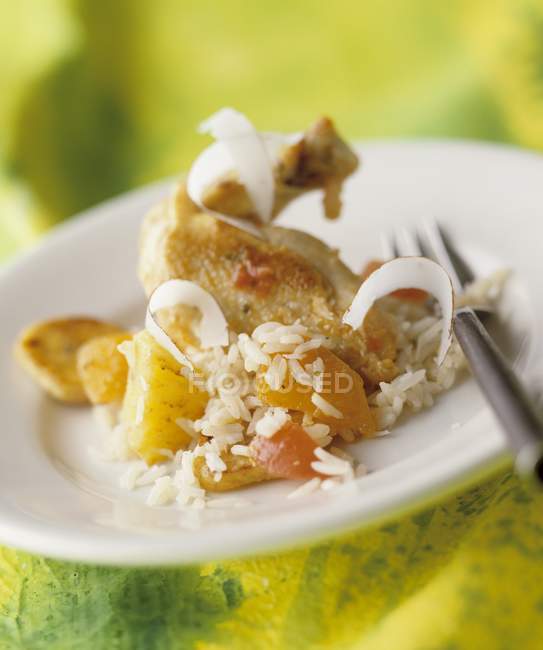 Chicken breast with coconut rice — Stock Photo