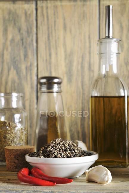 Olive oil on board — Stock Photo
