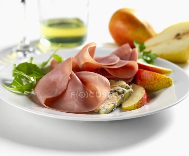 Blue cheese on plate — Stock Photo