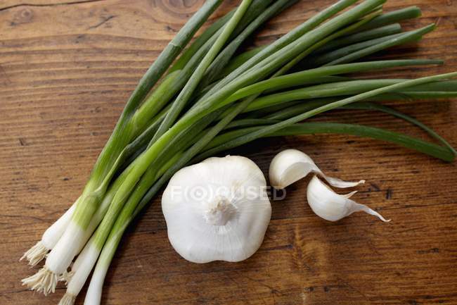 Garlic and spring Onions — Stock Photo