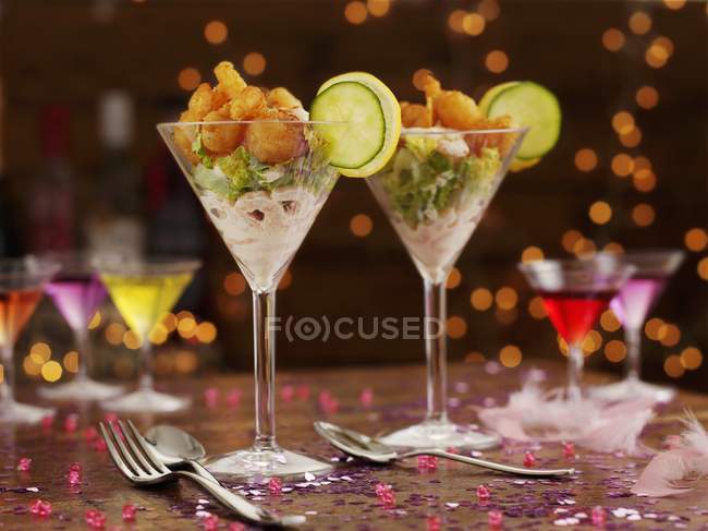 Porzioni di cocktail di gamberi — Foto stock