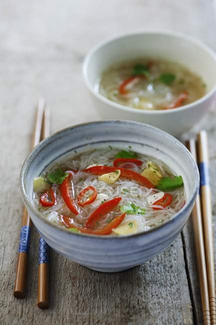 Cellophane noodle soup with ginger — Stock Photo