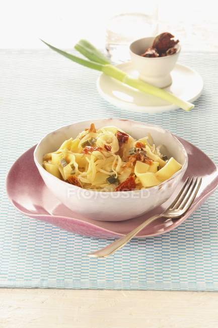 Tagliatelle pasta with sauerkraut — Stock Photo