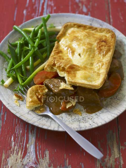 Beef Pie with carrots — Stock Photo