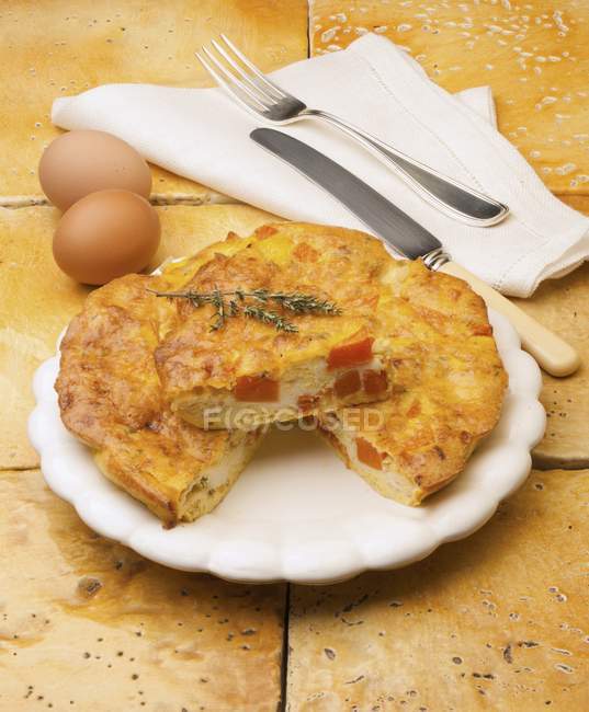 Omelette mit Kürbis auf dem Schreibtisch gebacken — Stockfoto