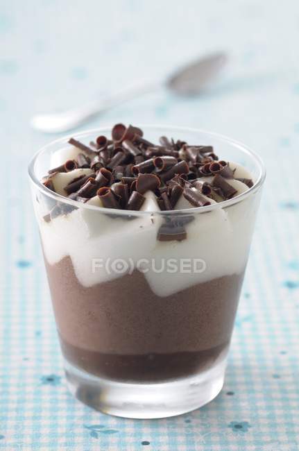 Closeup view of chocolate Trifle in glass — Stock Photo