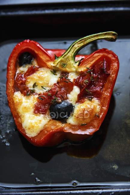 Peppers filled with olives — Stock Photo