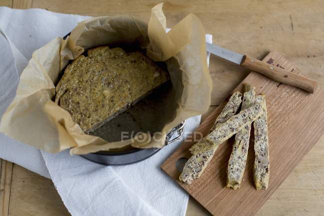 Quark and nut bread — Stock Photo