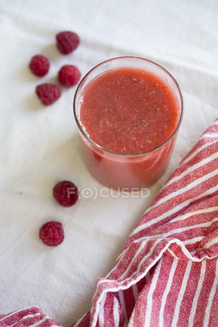Red berry smoothies — Stock Photo