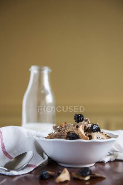 Muesli with dried berries — Stock Photo
