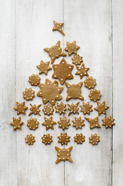 Christmas tree made from gingerbread — Stock Photo