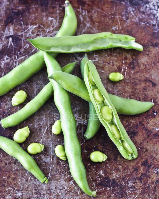 Partially opened Green beans — Stock Photo