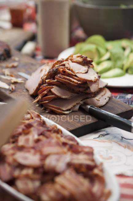 Sliced roasted ham — Stock Photo