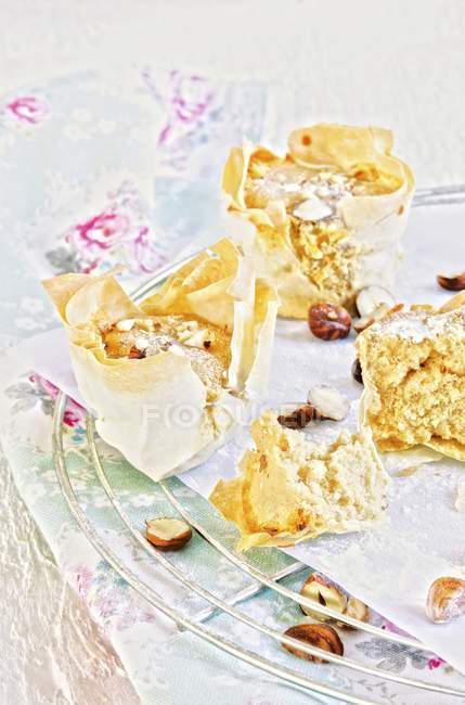 Muffins in filo pastry cases — Stock Photo