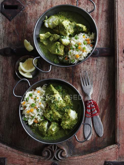 Curry peixe verde com arroz — Fotografia de Stock