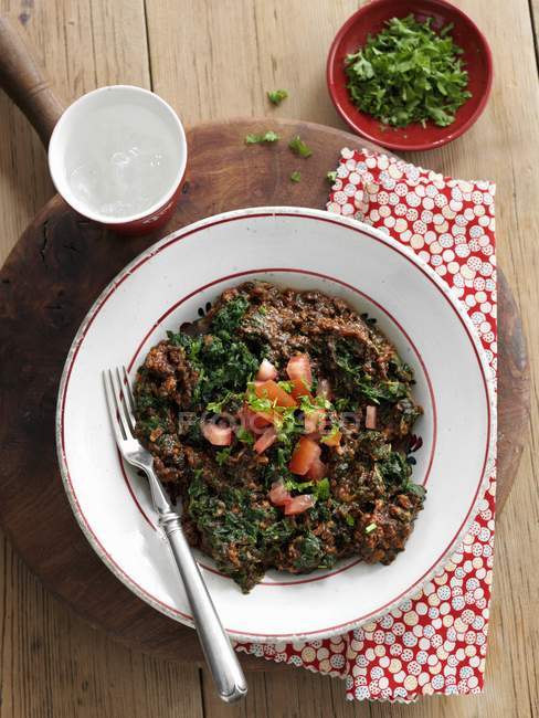 Minced beef with spinach — Stock Photo