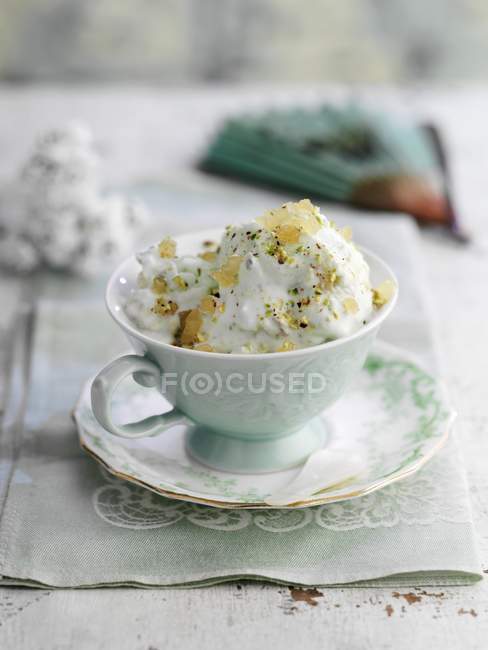 Мороженое с фисташковым имбирем — стоковое фото