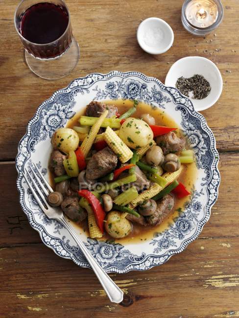 Lamb ragout with vegetables — Stock Photo