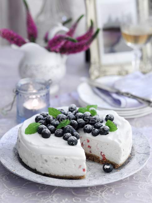 Cheesecake with summer berries — Stock Photo